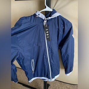 Guess wind breaker size L